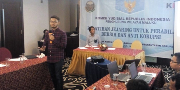 Pelatihan Jejaring Pemantau Peradilan KPK KY di Ambon